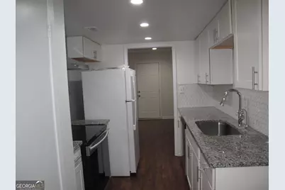 633 Garden Walk Drive, Stone Mountain, GA 30083 - Photo 8