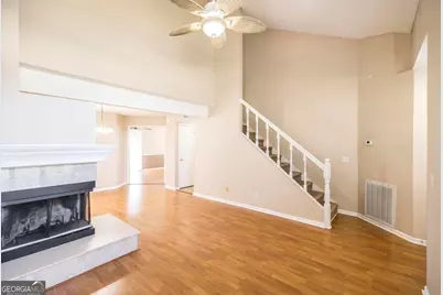 104 Pebblebrook East, Warner Robins, GA 31088 - Photo 8