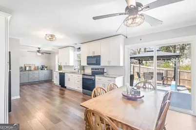 14 Laurel Drive, Newnan, GA 30265 - Photo 4