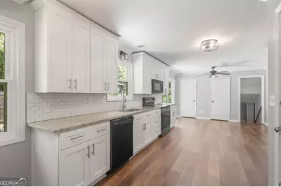 14 Laurel Drive, Newnan, GA 30265 - Photo 8