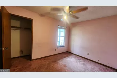 7847 Sugarland Drive, Jonesboro, GA 30236 - Photo 10