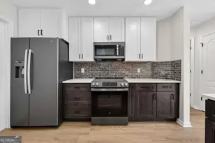 322 Black Willow Ct, Locust Grove, GA 30248 - Photo 12