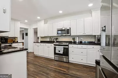 15 Perthshire Drive, Peachtree City, GA 30269 - Photo 14