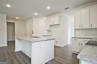 7428 Rocklin Ln, Flowery Branch, GA 30542 - Photo 14