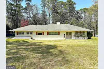 450 Gordon Circle, Lagrange, GA 30240 - Photo 1