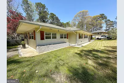 450 Gordon Circle, Lagrange, GA 30240 - Photo 2