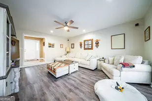 112 Brookwood Dr, Lagrange, GA 30240 - Photo 10