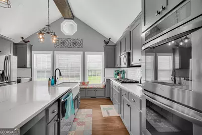 542 Shallow Creek Road, Hartwell, GA 30643 - Photo 2