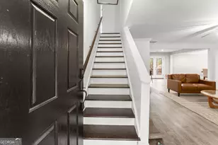 5012 Peach Mountain Cir, Gainesville, GA 30507 - Photo 4