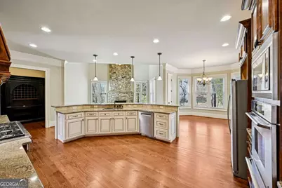 110 Aster Circle, Johns Creek, GA 30022 - Photo 22