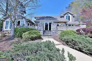 239 Robin Dr, Hamilton, GA 31811 - Photo 2