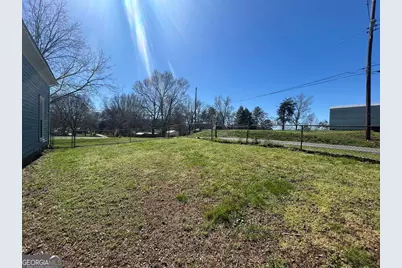186 Calhoun St, Fairmount, GA 30139 - Photo 18