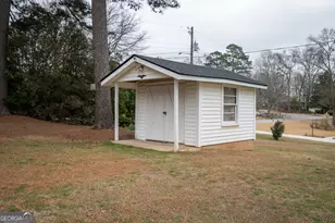 253 Woodland Dr, Winder, GA 30680 - Photo 12