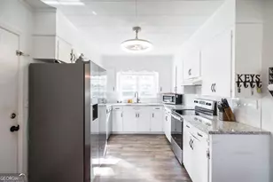 1402 Knoxville St, Fort Valley, GA 31030 - Photo 10