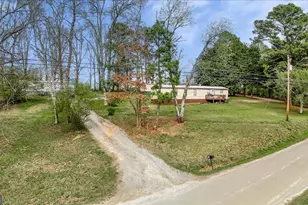 217 Robin Rd, Jasper, GA 30143 - Photo 2
