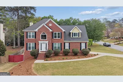 930 Cedar Bluff Trail SW, Lilburn, GA 30047 - Photo 1