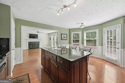 930 Cedar Bluff Trail SW, Lilburn, GA 30047 - Photo 10
