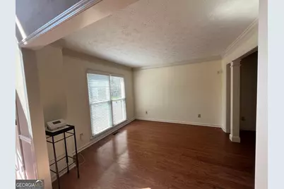 930 Cedar Bluff Trail SW, Lilburn, GA 30047 - Photo 6