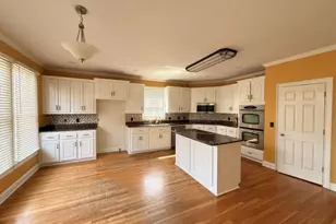 2105 Ector Cove NW, Kennesaw, GA 30152 - Photo 2