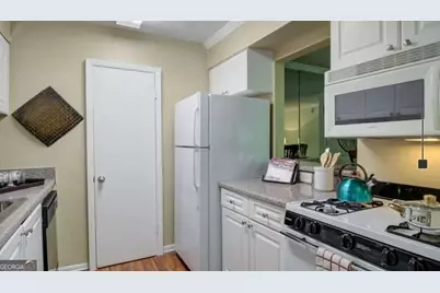 2383 Akers Mill Road #N12, Atlanta, GA 30339 - Photo 24