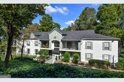 2383 Akers Mill Road #M15, Atlanta, GA 30339 - Photo 2