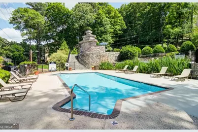 2383 Akers Mill Road #M15, Atlanta, GA 30339 - Photo 10