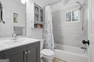 381 10th St NE, Atlanta, GA 30309 - Photo 12