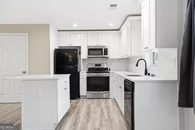 1735 Carter Circle, Atlanta, GA 30344 - Photo 8