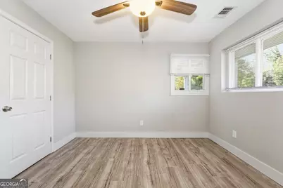 1735 Carter Circle, Atlanta, GA 30344 - Photo 16