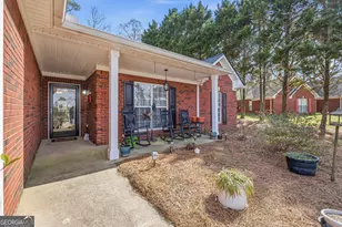 460 Flyway Ln, Winder, GA 30680 - Photo 4