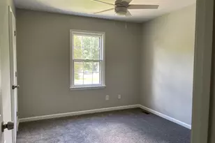 220 Freestone Dr, Newnan, GA 30265 - Photo 6