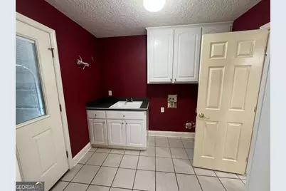 1626 Meadow Lane SE, Darien, GA 31305 - Photo 6