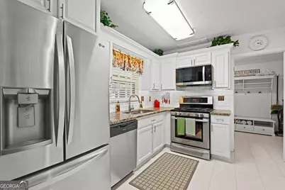 101 Waterwood Bend, Peachtree City, GA 30269 - Photo 20