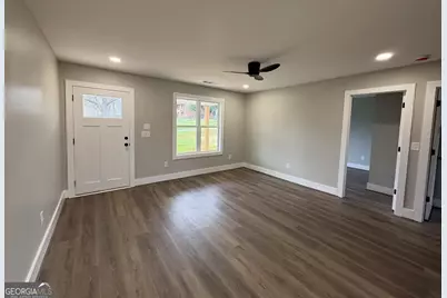 76 Gin Avenue, Bowersville, GA 30516 - Photo 6