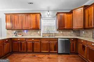 529 Inman Rd, Fayetteville, GA 30215 - Photo 16