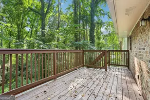 5802 Simone Dr, Stone Mountain, GA 30087 - Photo 34