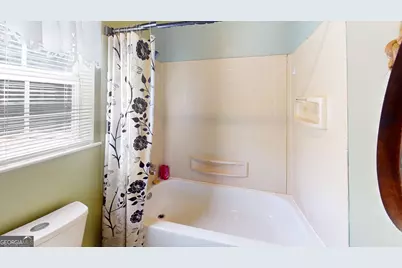 729 W Jones Avenue, Statesboro, GA 30458 - Photo 14