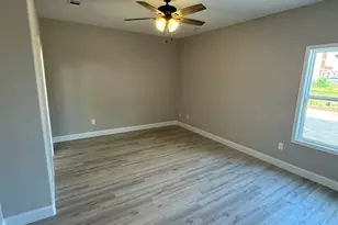 262 Beau Claire Cir, Byron, GA 31008 - Photo 6