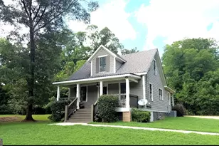 801 Park Ln, Madison, GA 30650 - Photo 2