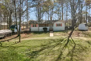 190 Hudgen Rd, Newnan, GA 30265 - Photo 2