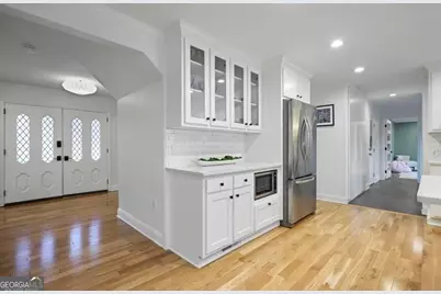 355 Earlston Drive NE, Sandy Springs, GA 30328 - Photo 18