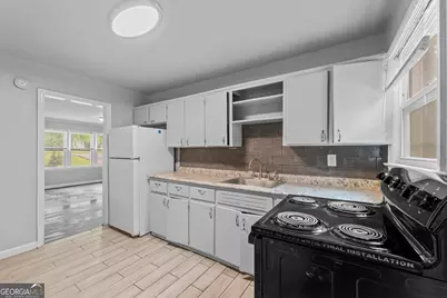 147 Burnside Street, Jonesboro, GA 30236 - Photo 4