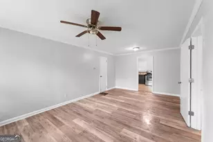 147 Burnside St, Jonesboro, GA 30236 - Photo 10