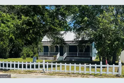 205 E Brumby Avenue, Reidsville, GA 30453 - Photo 14