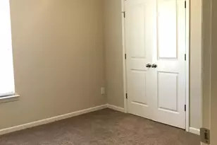 276 Stillwood Dr, Newnan, GA 30265 - Photo 8