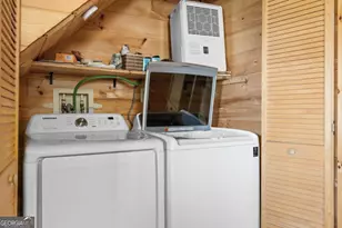 304 Ridge Cir, Blue Ridge, GA 30513 - Photo 36