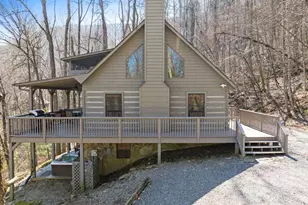 304 Ridge Cir, Blue Ridge, GA 30513 - Photo 10