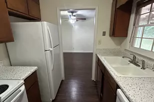 5081 Nisbet Dr, Macon, GA 31206 - Photo 8