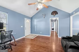 616 Shannon Ridge Dr, Bonaire, GA 31005 - Photo 6