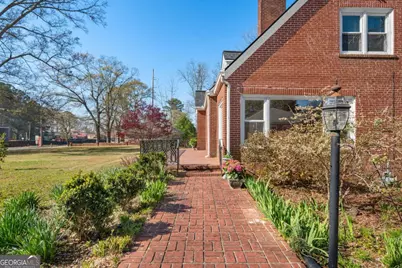 407 East College Street, Bowdon, GA 30108 - Photo 4